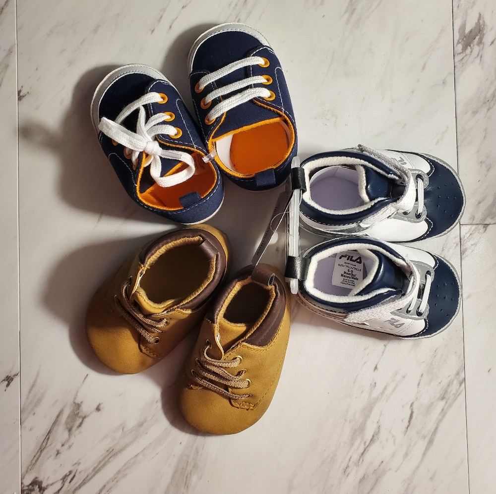 Baby shoe bundle 6-12 mouths, chestnut, blue and orange, blue and white.